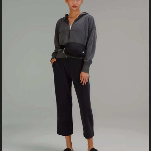 NWT Lululemon Everywhere Belt Bag - Picture 6 of 7